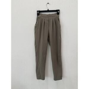 Lululemon Essential High-Rise Trouser Jogger in Carbon Dust Size 2